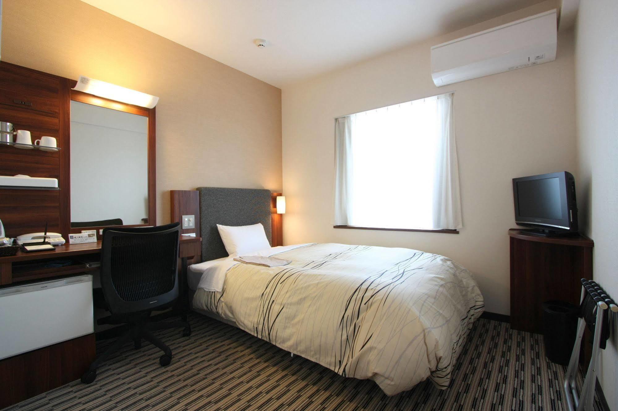 Fukui Manten Hotel Ekimae المظهر الخارجي الصورة