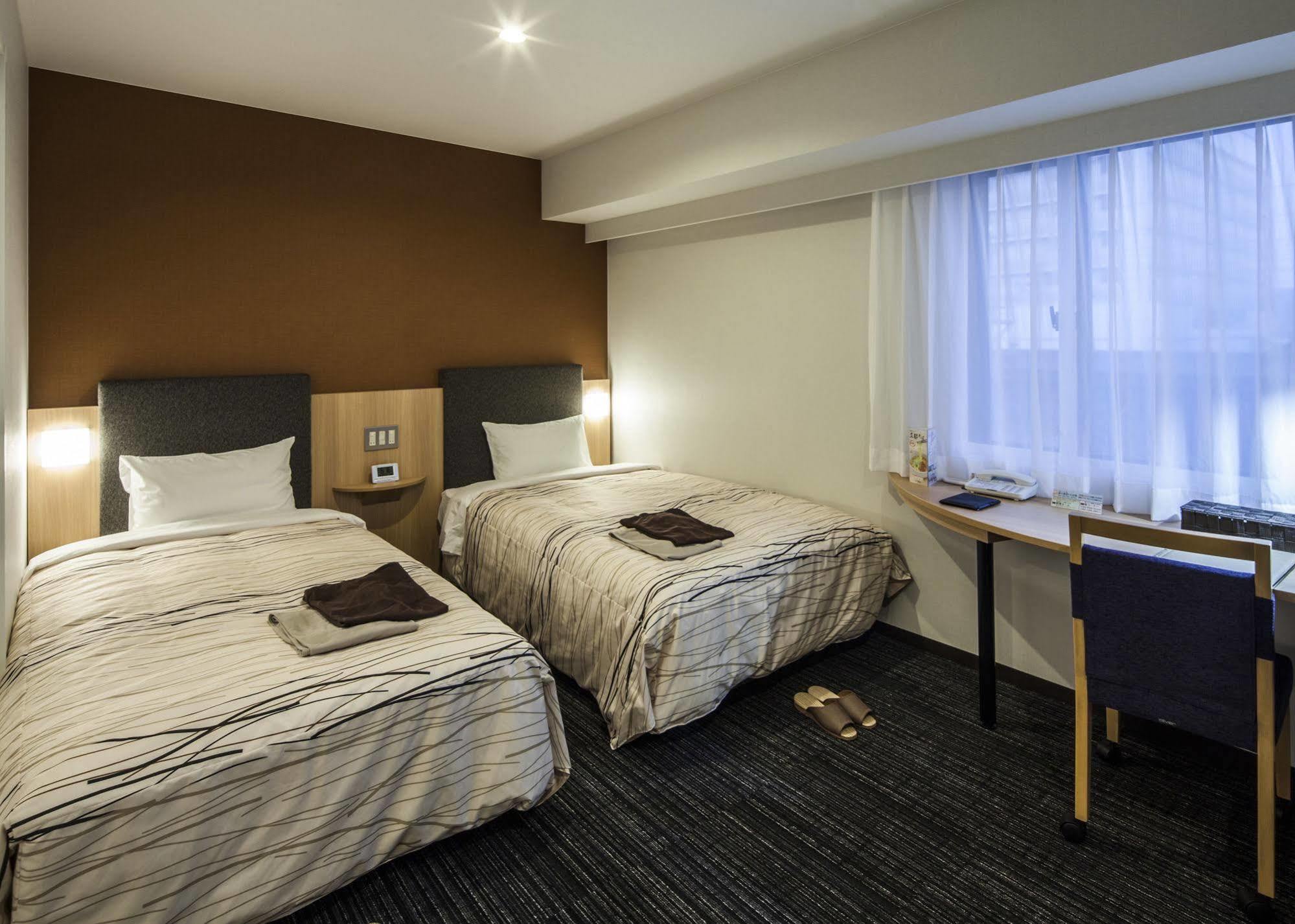 Fukui Manten Hotel Ekimae المظهر الخارجي الصورة